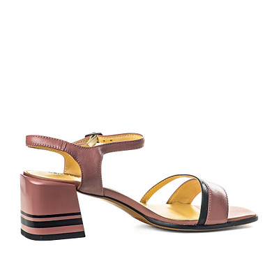 фото Босоножки женские zenden