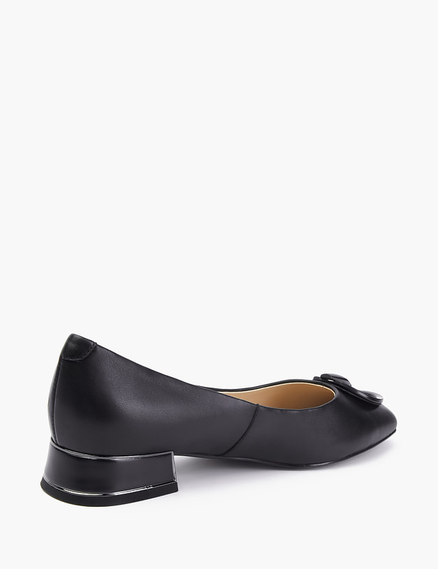 Черные женские туфли на низком каблуке MASCOTTE 126-210511-0502 | ракурс 3
