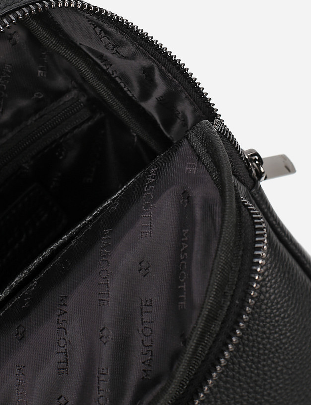 Мужская сумка-слинг из натуральной кожи MASCOTTE 602-1116-102 | ракурс 4