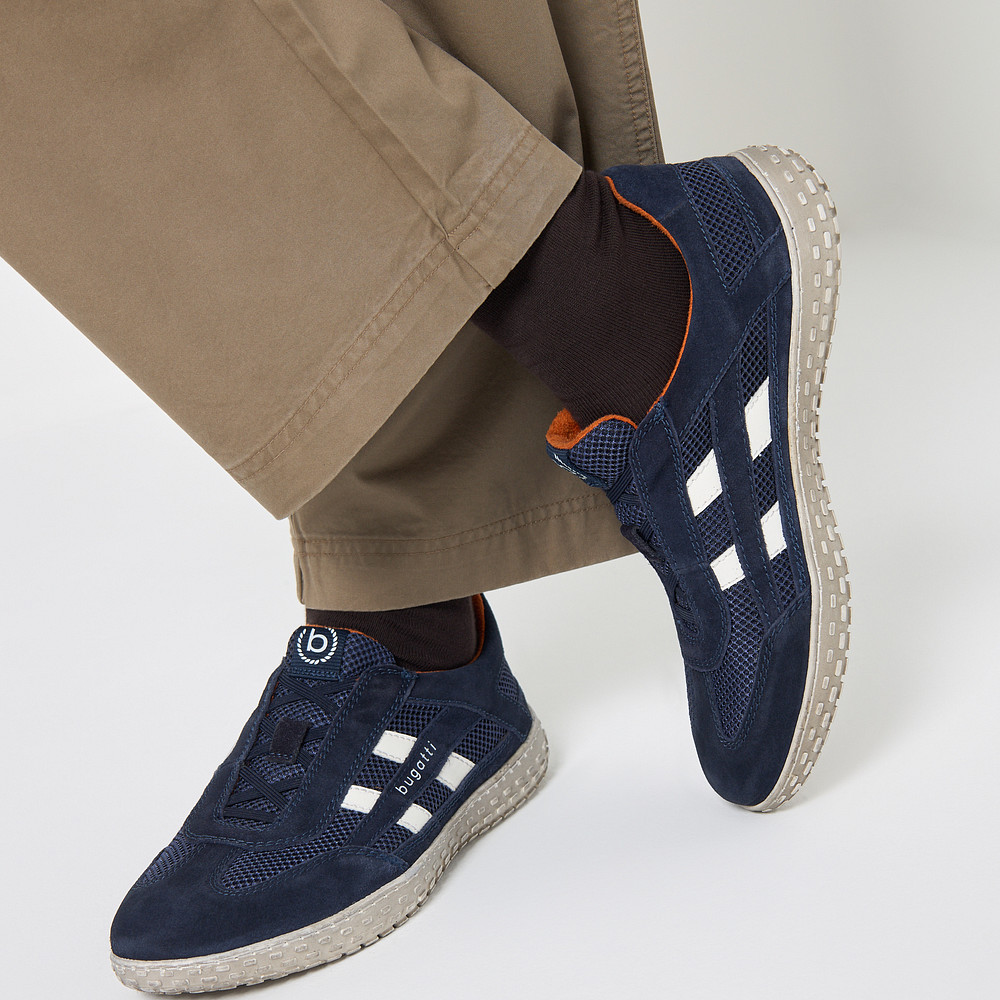 Слипоны Bugatti 4999₽