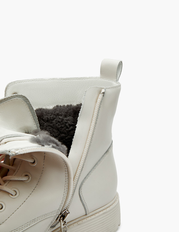 Белые женские зимние ботинки из кожи MASCOTTE 58-321831-4156M | ракурс 6